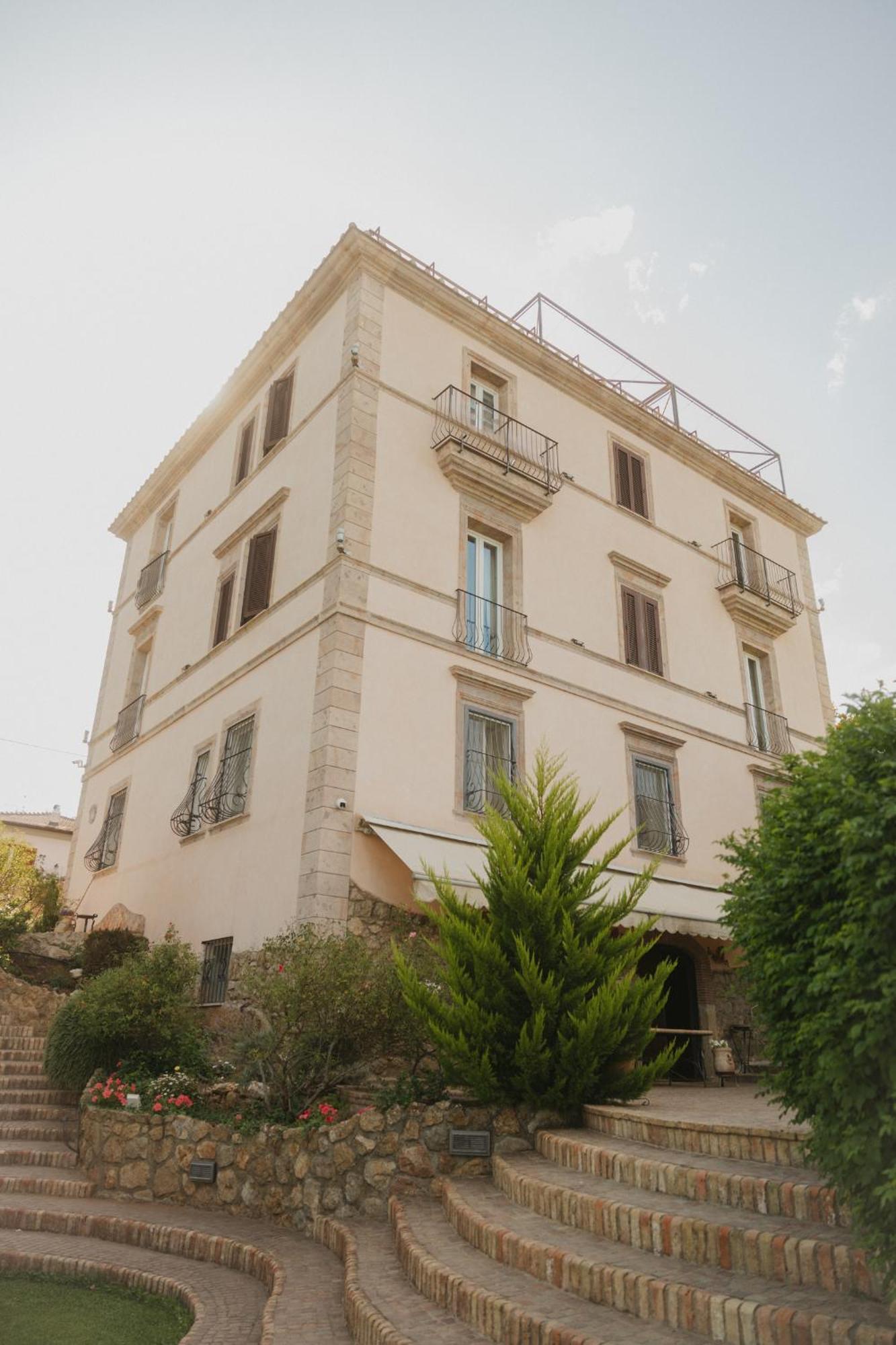 Villa Clodia Relais Manziana Luaran gambar